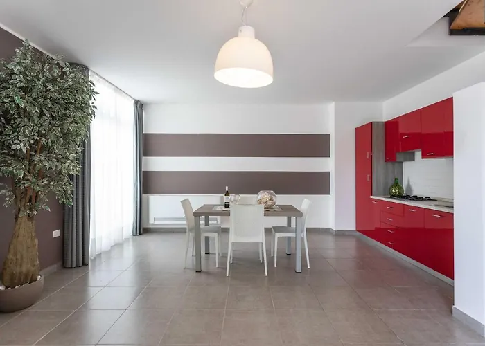 Blu Marine Aparthotel 4*